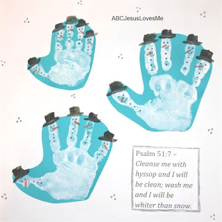 12-Handprint-Calendar | Parenting to Impress